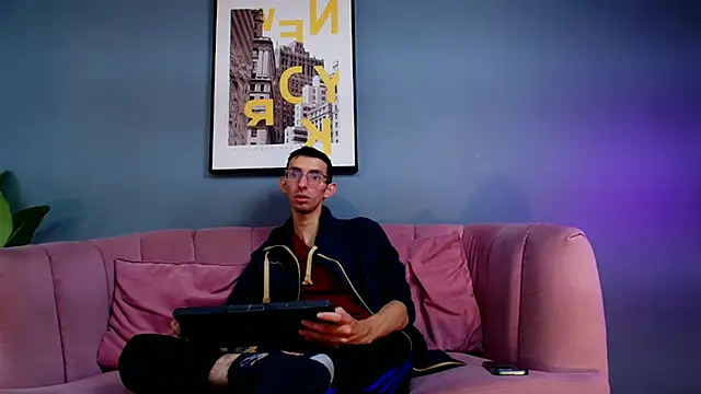 ZyroNight online show from January 2026 07:27:02 PM