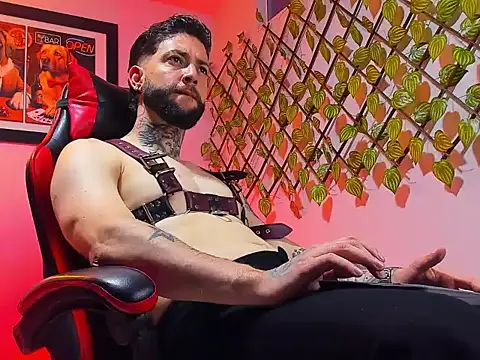 Supreme Alpha online show from December 2025 08:15:01 PM