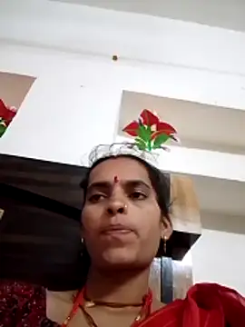 Snapshot of Asha_hot2 chatting on May 2026 06:42:01 AM Asha hot2 online show from May 2026 06:42:01 AM