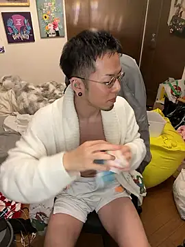 ippei0001 online show from February 2026 12:34:01 PM