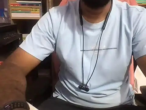 Snapshot of KingCobra_07 chatting on May 2026 03:02:02 AM KingCobra 07 online show from May 2026 03:02:02 AM