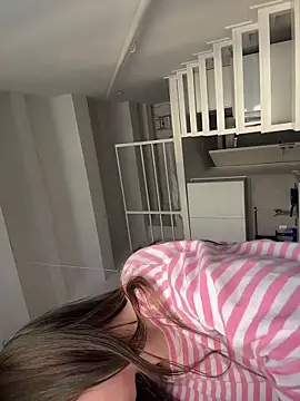 Lissssssa online show from April 2026 01:12:01 PM