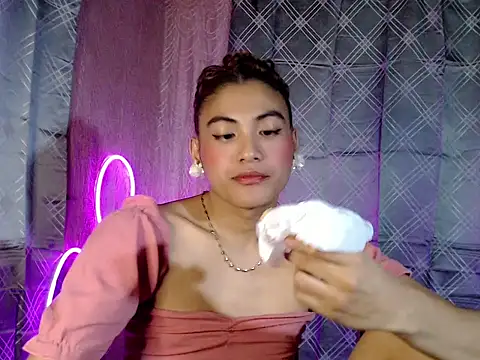ursexykittykat xx online show from April 2026 03:07:01 PM