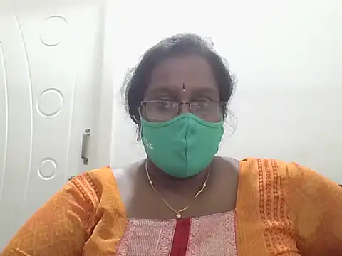 hootypriya online show from November 2025 04:17:02 PM