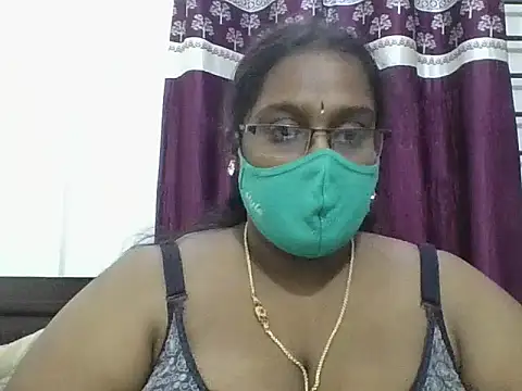 hootypriya online show from November 2025 04:09:02 PM