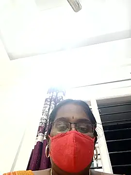 hootypriya online show from January 2026 08:11:02 PM