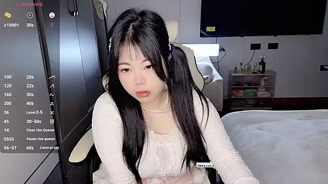 Snapshot of Chayka_21 chatting on November 2025 05:00:01 PM Chayka 21 online show from November 2025 05:00:01 PM