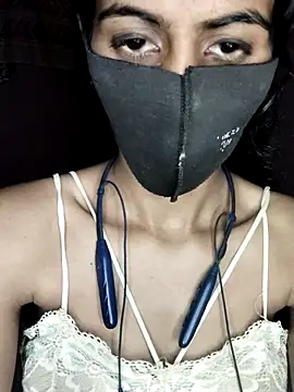 Snapshot of Thaper_Meera2 chatting on November 2025 07:28:01 AM Thaper Meera2 online show from November 2025 07:28:01 AM