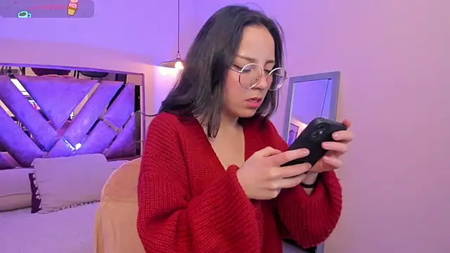 Snapshot of Kittyy_patitas_suaves chatting on November 2025 10:58:02 AM Kittyy patitas suaves online show from November 2025 10:58:02 AM