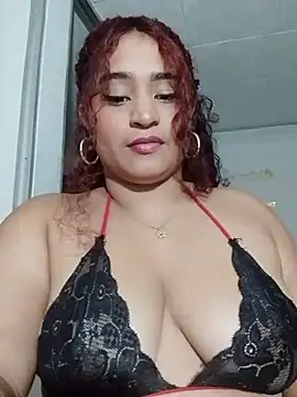 Snapshot of alana-silva chatting on May 2026 02:38:02 AM alana-silva online show from May 2026 02:38:02 AM