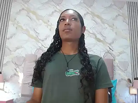 MiaCoock online show from January 2026 01:46:01 PM