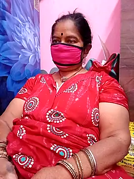 Snapshot of savithasree chatting on April 2026 10:32:01 AM savithasree online show from April 2026 10:32:01 AM