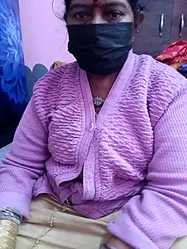 Snapshot of savithasree chatting on May 2026 07:05:01 AM savithasree online show from May 2026 07:05:01 AM