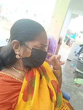 Snapshot of savithasree chatting on May 2026 08:21:02 AM savithasree online show from May 2026 08:21:02 AM