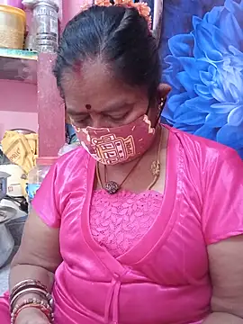Snapshot of savithasree chatting on June 2026 04:43:02 AM savithasree online show from June 2026 04:43:02 AM
