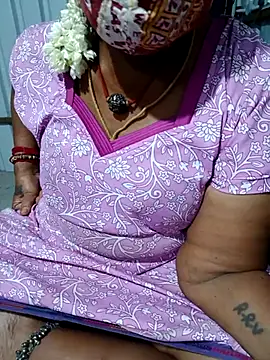 Snapshot of savithasree chatting on July 2026 04:43:01 PM savithasree online show from July 2026 04:43:01 PM