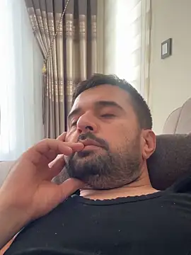 NiktirGit31 online show from November 2025 11:16:02 AM