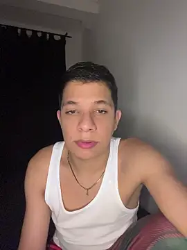 LucaDave 1 online show from November 2025 03:42:02 AM