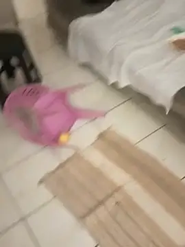 Snapshot of _-_-_putinha chatting on November 2025 11:10:01 AM - - putinha online show from November 2025 11:10:01 AM