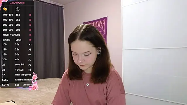 Snapshot of AlissaGerardo chatting on April 2026 12:08:02 PM AlissaGerardo online show from April 2026 12:08:02 PM