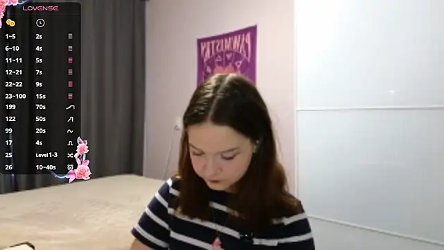 Snapshot of AlissaGerardo chatting on June 2026 03:44:01 AM AlissaGerardo online show from June 2026 03:44:01 AM