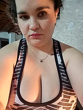 Reichel05  online show from February 2026 07:04:02 AM