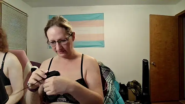 Savanah Banana  online show from June 2026 10:31:01 AM
