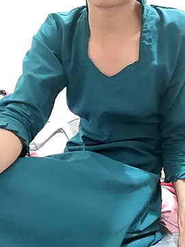 Isha kumari 69 online show from February 2026 01:38:02 PM