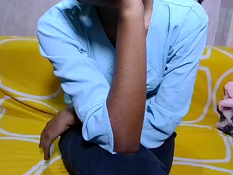 Sexy-Monaa2002 online show from November 2025 04:56:01 AM