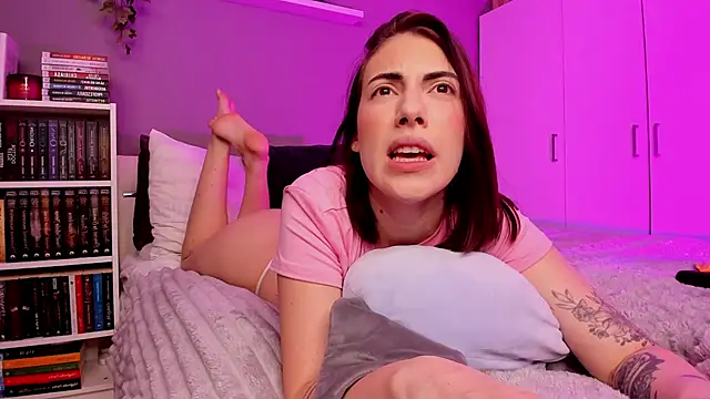 BaeBlossom online show from November 2025 03:37:02 PM