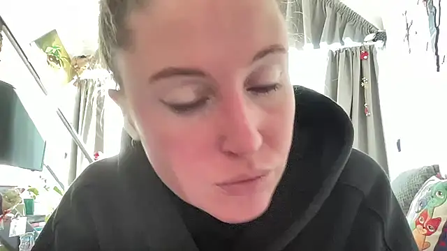 Ameli8 online show from January 2026 01:37:02 PM