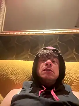 Szturman1985 online show from December 2025 06:21:02 AM