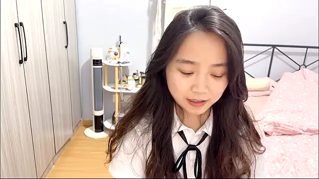 Hmm 0303 online show from March 2026 04:43:01 PM