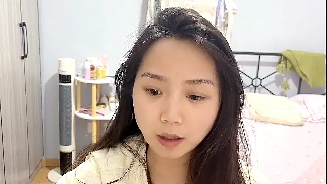 Hmm 0303 online show from March 2026 05:13:02 PM