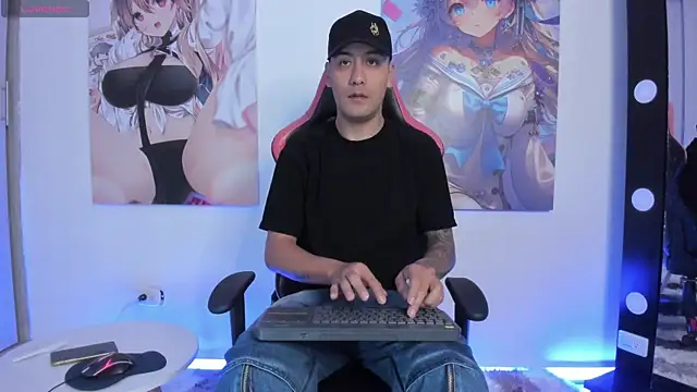 Snapshot of thiago-collins16 chatting on November 2025 12:05:02 PM thiago-collins16 online show from November 2025 12:05:02 PM