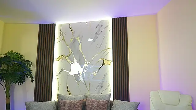 Snapshot of TessaaFox chatting on November 2025 11:34:02 AM TessaaFox online show from November 2025 11:34:02 AM