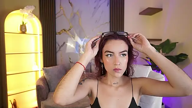 TessaaFox online show from March 2026 11:39:01 AM