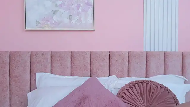 Isabelaclark  online show from December 2025 05:51:02 PM