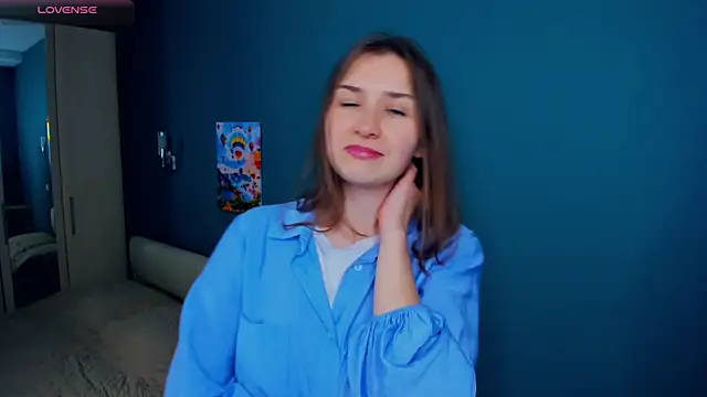 JosieNadile online show from November 2025 04:56:01 PM