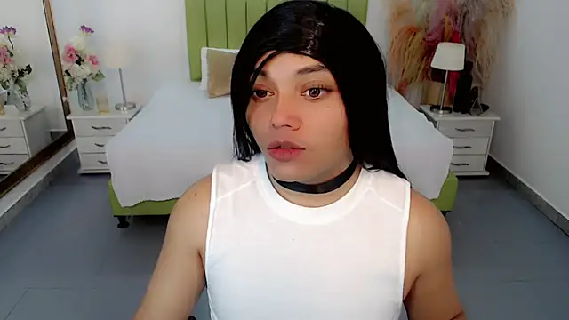 sebastian cruz  online show from April 2026 07:04:02 PM