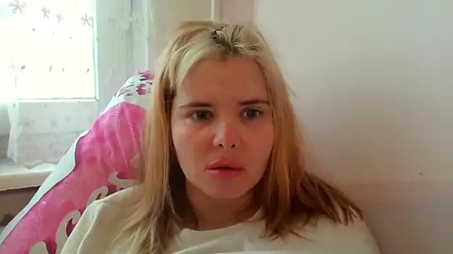 HornyElena online show from February 2026 03:41:02 PM