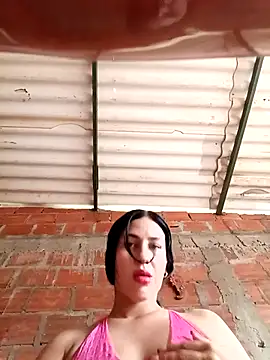 katalellahot03 online show from December 2025 01:17:04 PM