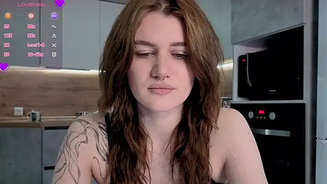 eshleeygreen online show from April 2026 01:27:01 PM