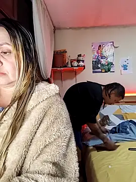 maijack25 online show from November 2025 12:43:01 AM