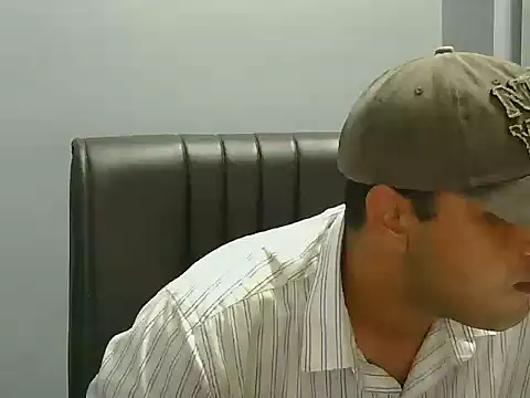 Snapshot of baroandboss chatting on August 2026 09:23:02 AM baroandboss online show from August 2026 09:23:02 AM