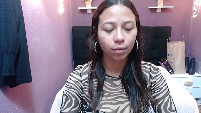 monika 256 online show from January 2026 01:16:02 PM