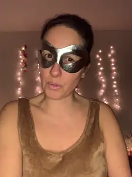 massagistahotbrunette online show from March 2026 08:55:01 PM