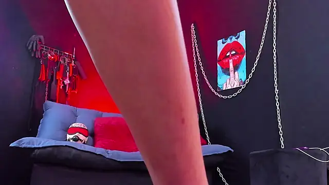 KatrinaStone online show from April 2026 07:23:02 PM