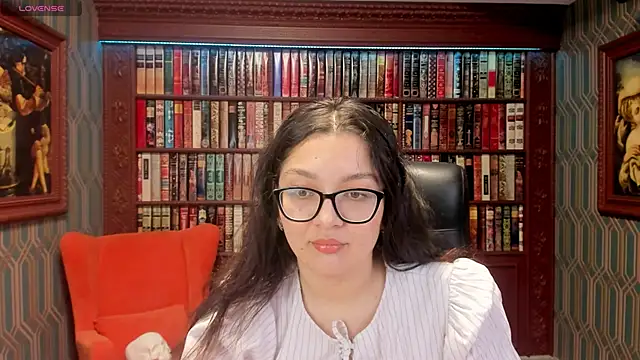 Snapshot of ZarifaEastWonder chatting on November 2025 09:46:02 PM ZarifaEastWonder online show from November 2025 09:46:02 PM