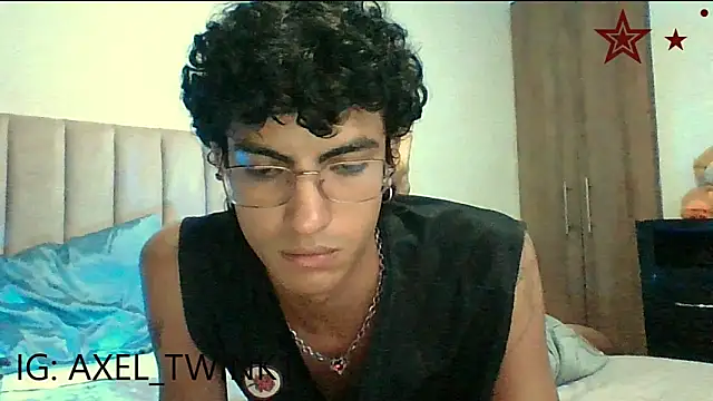 axel love13 online show from December 2025 11:57:02 PM